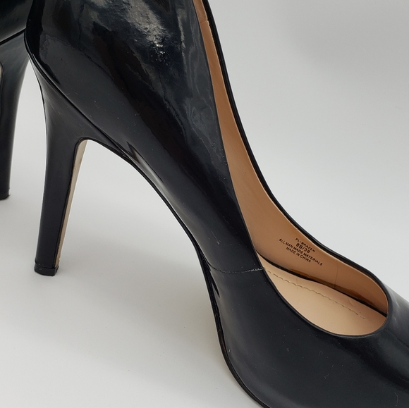 BCBGeneration heels sz 8B/38 - Picture 12 of 14